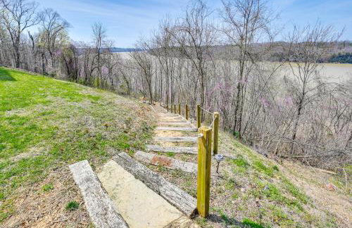 Lake Cumberland Home with Hot Tub and Game Room - Foto 37