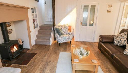 Willow Nook - Photo 3