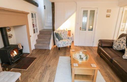 Willow Nook - Photo 3