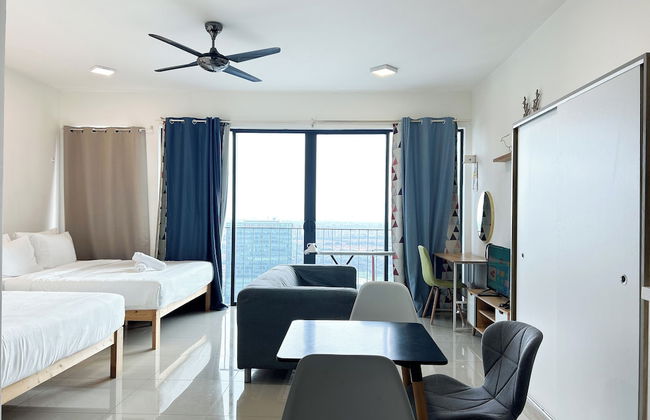 Trefoil by Manhattan Group - Photo 15