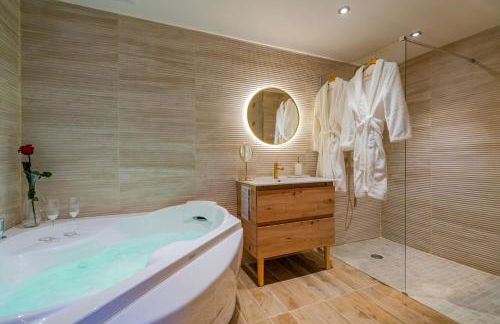 La Parenthèse en Provence - Appt Balnéothérapie - Foto 3