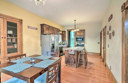 Less Than 1 Mi to Downtown Historic Dubuque Gem! - Foto 10