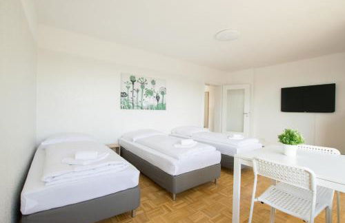 Tolstov Apartments - 1 or 3 Room Apartments with Balcony - 20 Min Messe DUS & Airport DUS - Foto 30
