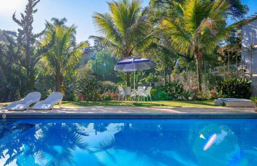 Refúgio e diversão para FAMÍLIAS a 60 min de SP - Piscina, Churrasqueira, wifi 300Mbps - PETFRIENDLY - Foto 11