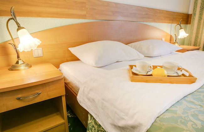 41 Orekhovo 3 Bedroom Apartment near Tsaritsyno Park - Photo 10