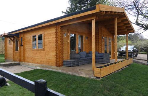 Bishy Barnabees country lodge with hot tub - Foto 8