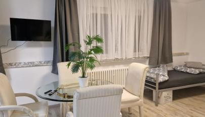 Big City Apartment Krefeld with Balcony - Foto 2