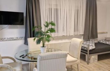 Big City Apartment Krefeld with Balcony - Foto 2