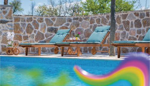 4 Bedroom Pet Friendly Home In Drnis - Foto 5