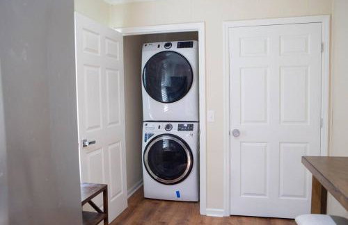 Alabama University Events, 5 bdrm Home with Lake Access, Community Pool, Tennis, Pavilion, sleeps 14, 5 mil to Bryant-Denny Stadium - Foto 9