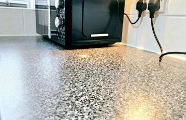 Beautiful Townhouse with Netflix - Foto 24