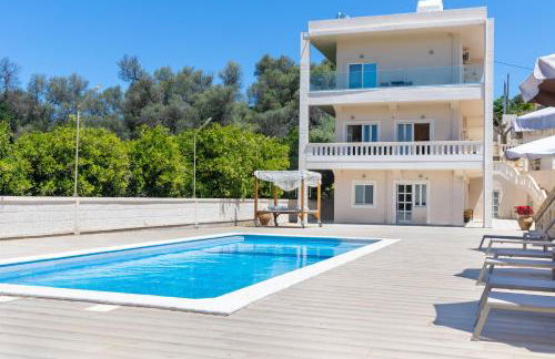 Queen Electra with pool and tennis court - Photo 60