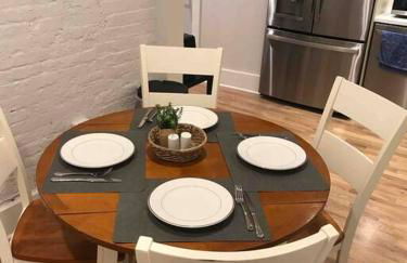 Spacious 2 bed 2 bath Downtown OTR condo minutes walk to the Reds Bengals stadium & more! - Foto 9