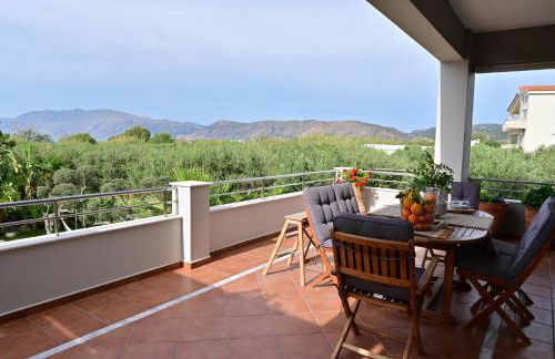 Elia Seaside Villa, Amazing 2-Story Eco Pool House! - Foto 18