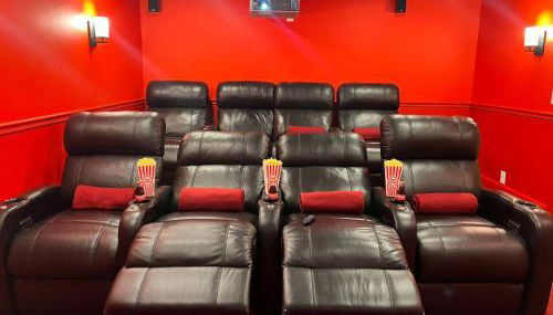 Poconos True Log Cabin with Sauna, Movie Theather, Hot Tub & Fire Pit! - Photo 3