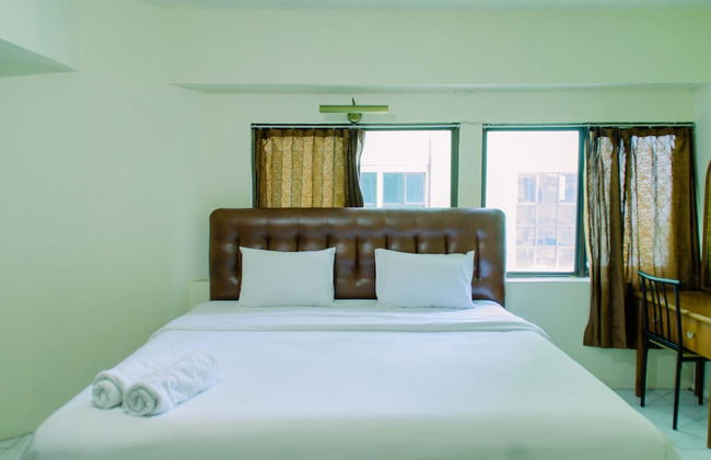 Spacious And Homey 3Br At Kondominium Rajawali Apartment - Photo 2