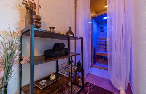 Nice Home In Udbina With House A Panoramic View - Photo 7