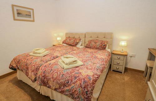 Courtyard View - Photo 19