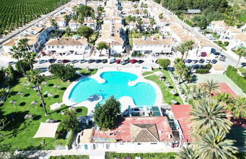 Bungaló junto a la piscina #PRP008 StayOrihuela - Foto 1