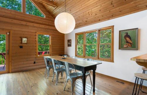 Secluded-Pvt Hot Tub-Free Daily Tickets-Walk to Table Rock Lake - Foto 8