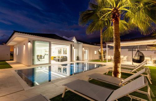 VILLA NICOLE wifi, gym, Heated Pool - Foto 3