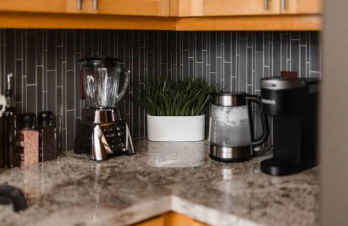 Upscale Modern Spacious Loft in Little Italy - Foto 32