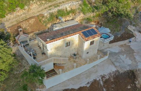 2 Bedroom Awesome Home In Praznica - Foto 10