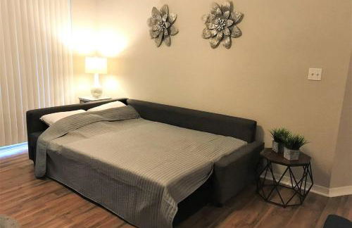 2BR2BA Getaway 7 Miles from Orlando Parks - Foto 10