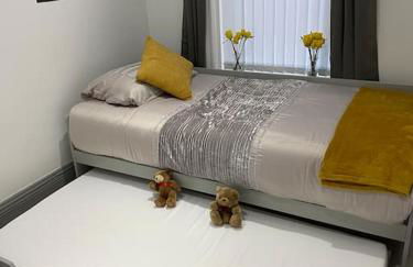 Coastal Retreat-NEW DAY PROPERTIES-next to beach - Foto 17