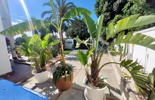 GATU PREMIUM Villa Lurberri piscina privada, 4 dormitorios, 2 baños, parking , jardines, " Preferente mayores de 25 años y familias " ín y barbacoa - Foto 31