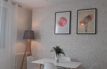 Un appartement lumineux avec vue exceptionnelle avec 3 chambres - Foto 39