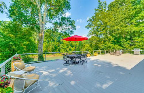 Riverfront Retreat with Fire Pit and Deck - Foto 30