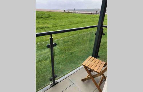 CockleDora, A Luxury Ground Floor Beachfront Apartment - Foto 23