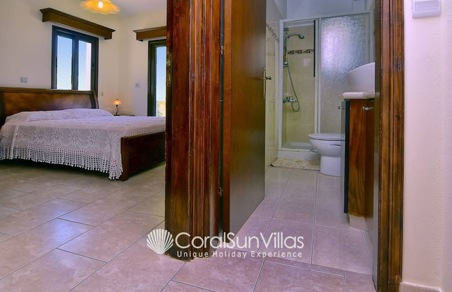 Away-from-it-all, Exceptional Sea Views Sleeps 10 - Foto 11