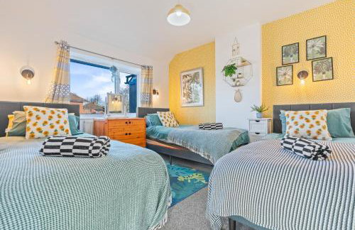 #82 Stylish Shirley Home - Sleeps 8 - NEC Solihull BHX - " Perfect for Contractors and Families - Free Parking" - Foto 28