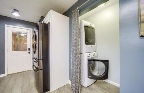 Peaceful Candler Cabin with Private Hot Tub! - Foto 10