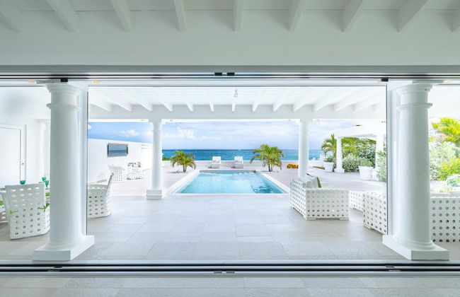 La Perla Bianca - 1 BR Beachfront Luxury Villa Offering Utmost Privacy - Foto 25