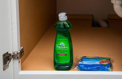 Comfy Studio with Cali King Size Mattress - Foto 23