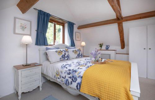 The Small Barn - Photo 21