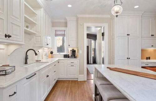 Luxury 6600 sq.ft Stunning Home/Sleeps 10+ - Foto 25