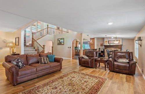 Rocking W - Screened In Porch And Lakeside Fire Pit! - Foto 28