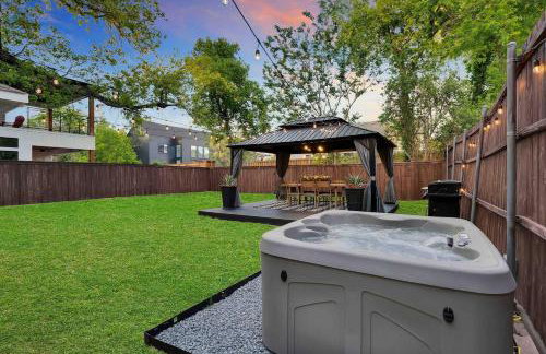 Highland Cottage - Central, Huge Yard HOT TUB - Foto 55