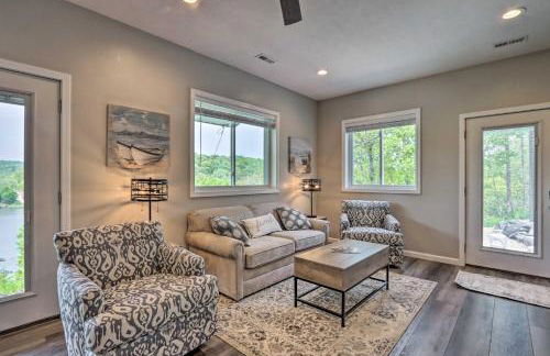 Grill and Fire Pit Blue Cabin Ozarks Getaway! - Photo 5