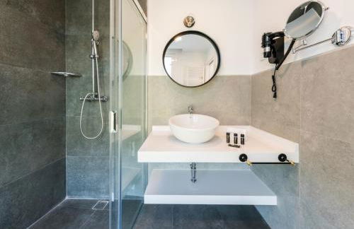 Plaza de España Skyline - Photo 14