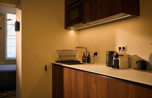 Suite atypique - Jacuzzi spa privé, en centre ville de Cognac - Foto 19