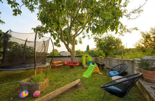 VILLA LATINI - Ideal for a family vacation. Heated pool. Local breakfast optional available - Foto 48