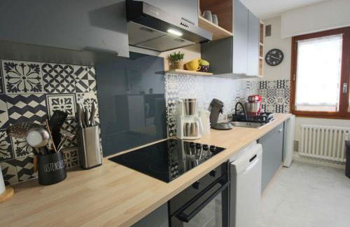 Appartement T2 55 m2 une chambre et garage - Foto 8