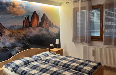 Mountain Flat Luna -Next the shuttle to Cortina Olympic stadium and train station- - Foto 7
