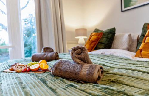 Luxe Victorian Spacious Home Sefton Park with Parking - Foto 52