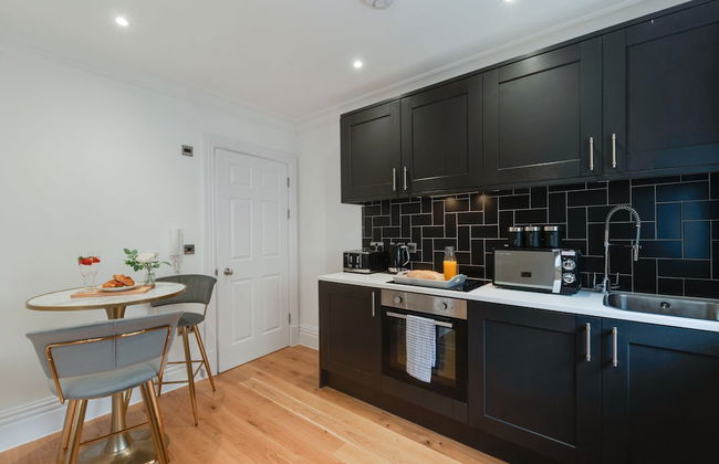 80 by Elite - Photo 39